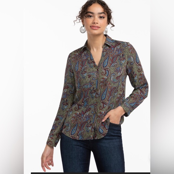 BNWT Rickie’s Patterned Collared
Shirt Medium - Picture 7 of 12